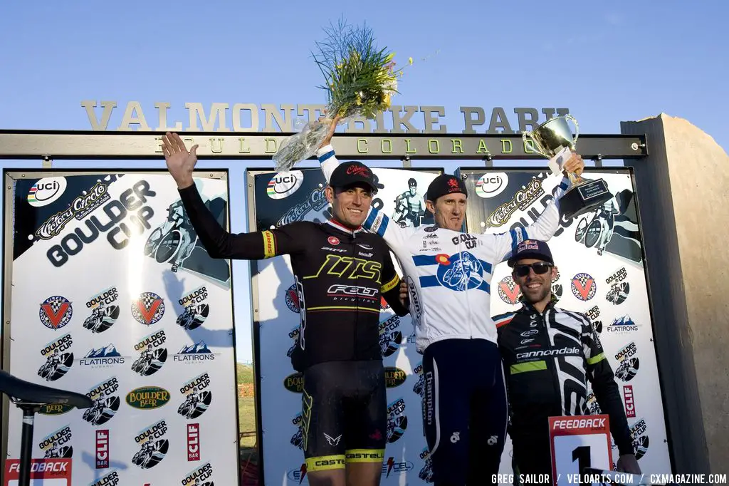 Men\'s Elite podium of the Victory Circle Graphix Boulder Cup. Winner, Ben Berden (OPS-ALE Clement) Left, Second, Ryan Trebon  (LTS-Felt) Right, third, Timothy Johnson (Cannondale Cyclocrossworld.com)  © Greg Sailor - VeloArts.com