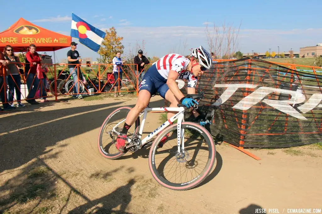 Compton in the lead at the Boulder Cup. © Jesse Pisel