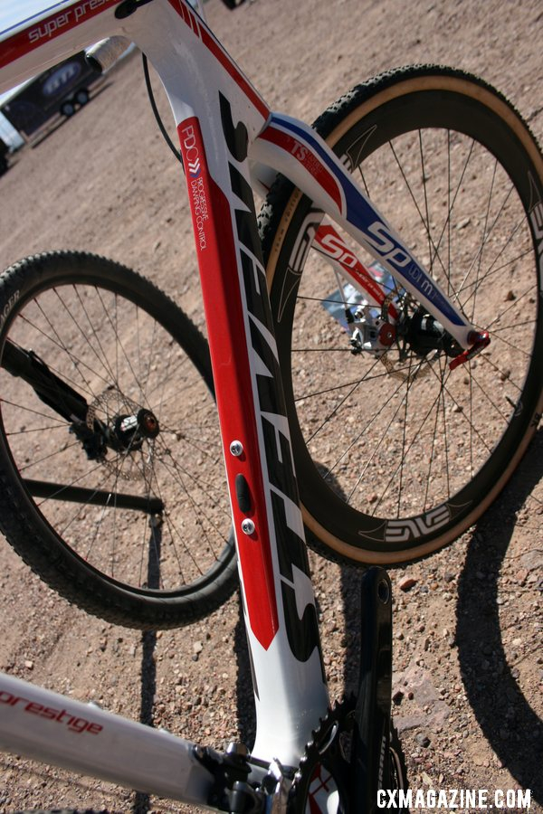 A contender for the biggest head tube around. © Cyclocross Magazine