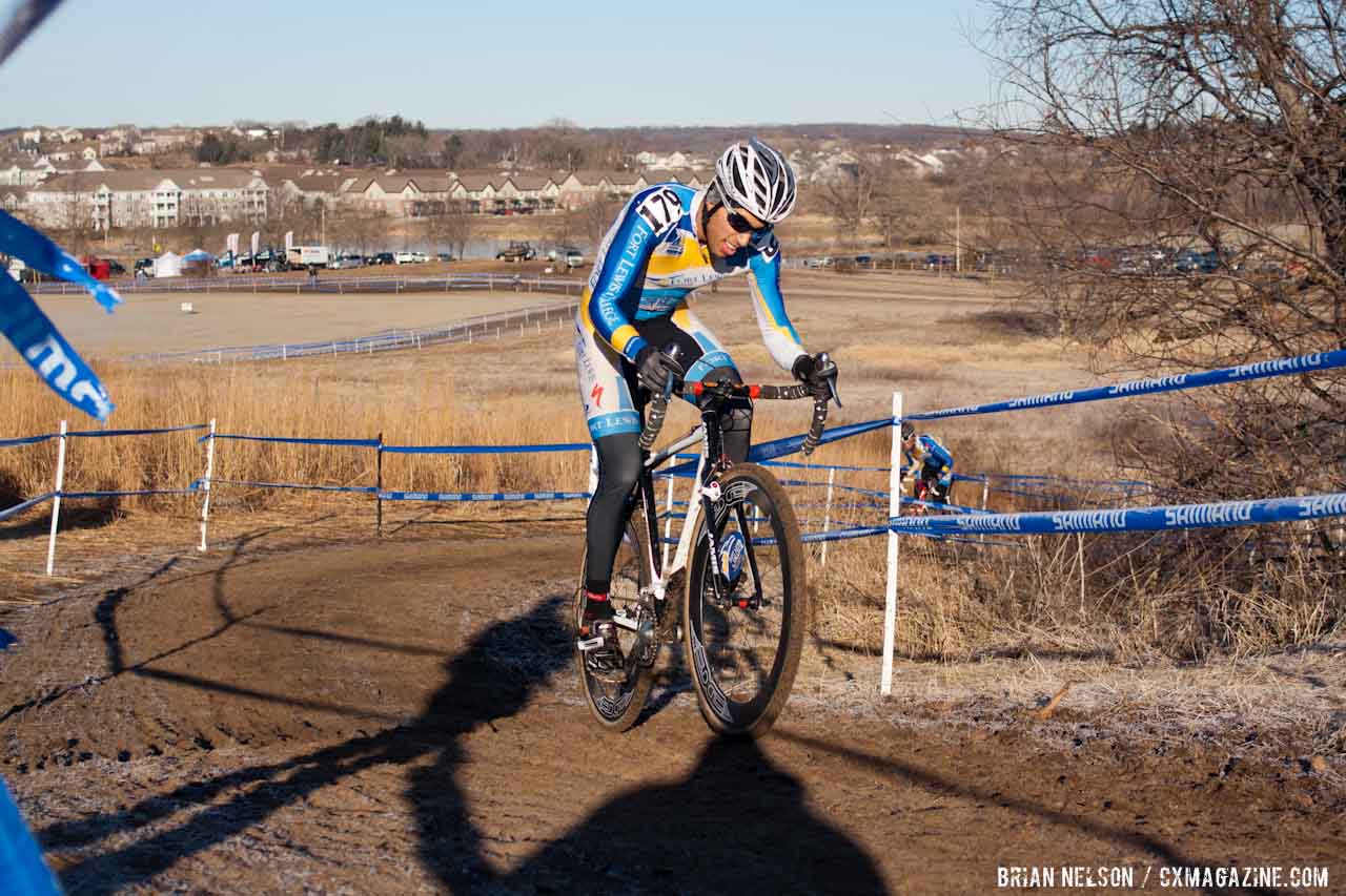 Rotem Ishay climbing to fifth, D1 Collegiate. ©Brian Nelson