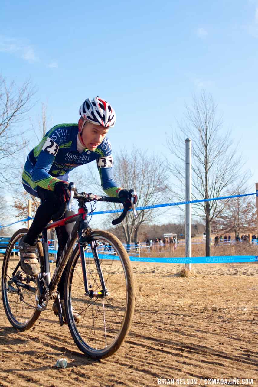 Corey Davis cruising into the top 10. ©Brian Nelson