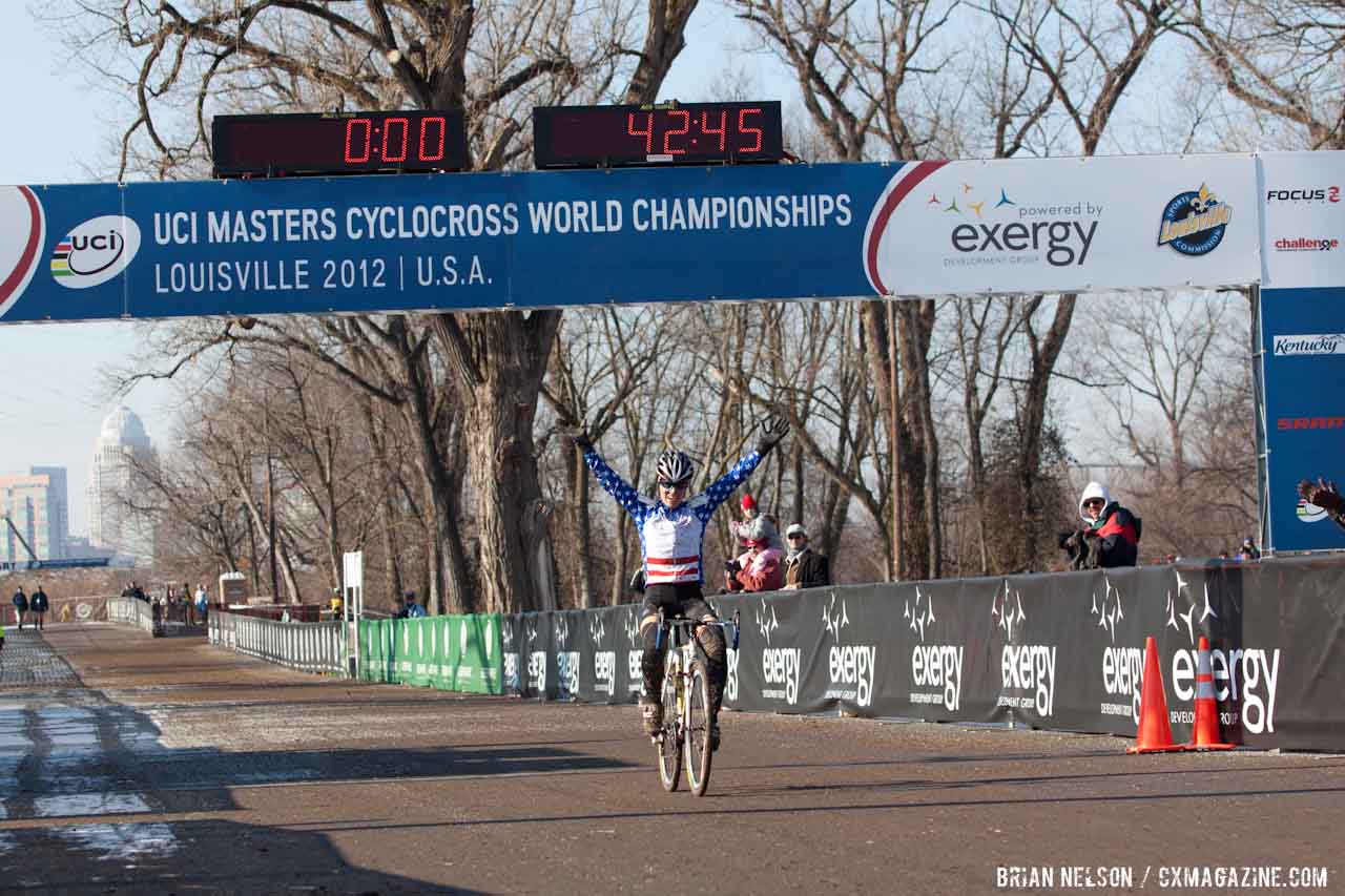 Kathy Savary winning the WC, wearing the Stars and Stripes.  Â©Brian Nelson