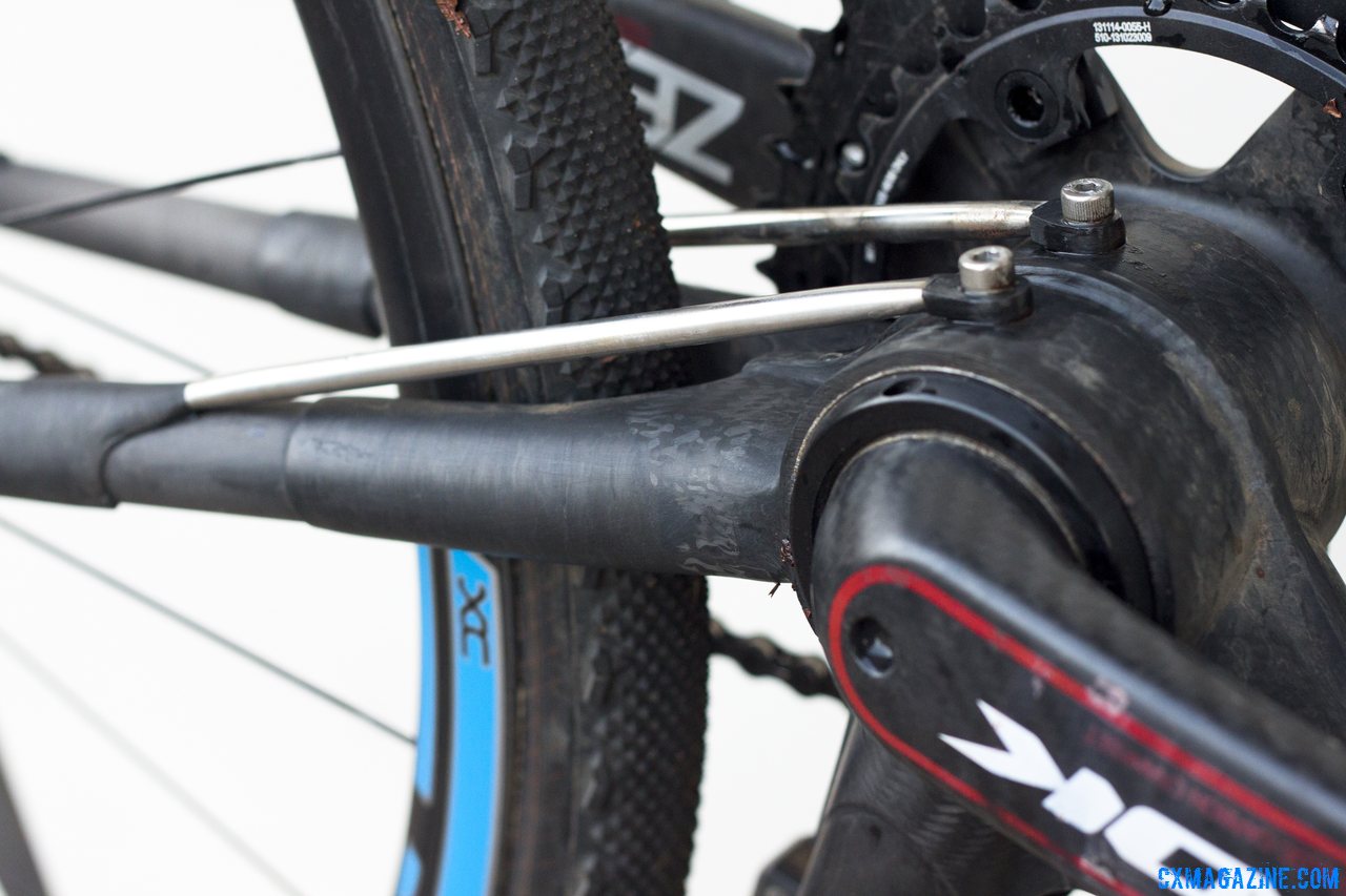 Calfee Design opts for smaller diameter, thicker wall chainstays for toughness (they are in the carbon repair business and see a lot of failures), and stainless steel-wrapped carbon tubes to optimize the flex on the Manta platform. © Cyclocross Magazine