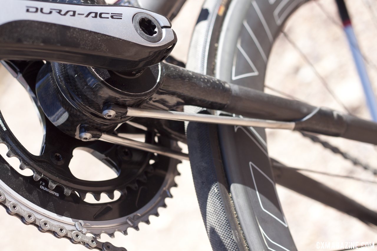 Calfee's new Manta softtail suspension platform features stainless steel-covered carbon trusses that help support and tune the rear triangle and movement. © Cyclocross Magazine
