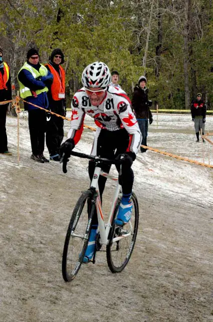 Evan Guthrie on a tricky section of frozen ground on his way to U23 victory.