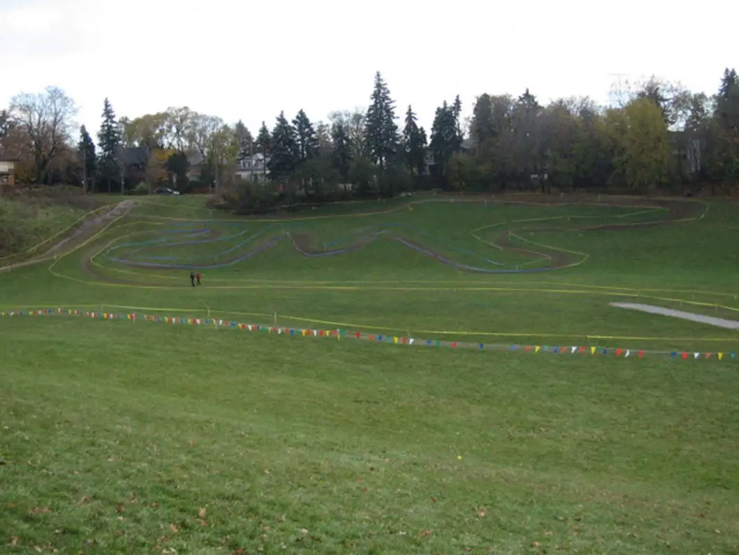 A shot of the tricky initials section of the course: \