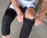 The Nano knee warmers extend the useful temperature range of the Free bib shorts.