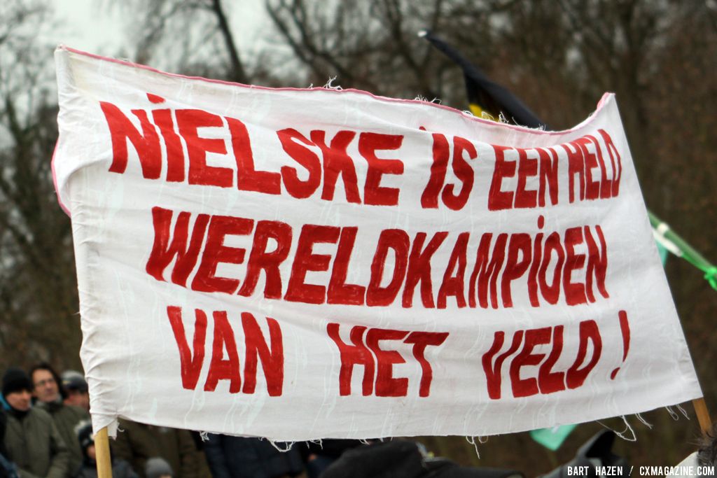 Support for Niels Albert at Cauberg Cyclocross. © Bart Hazen