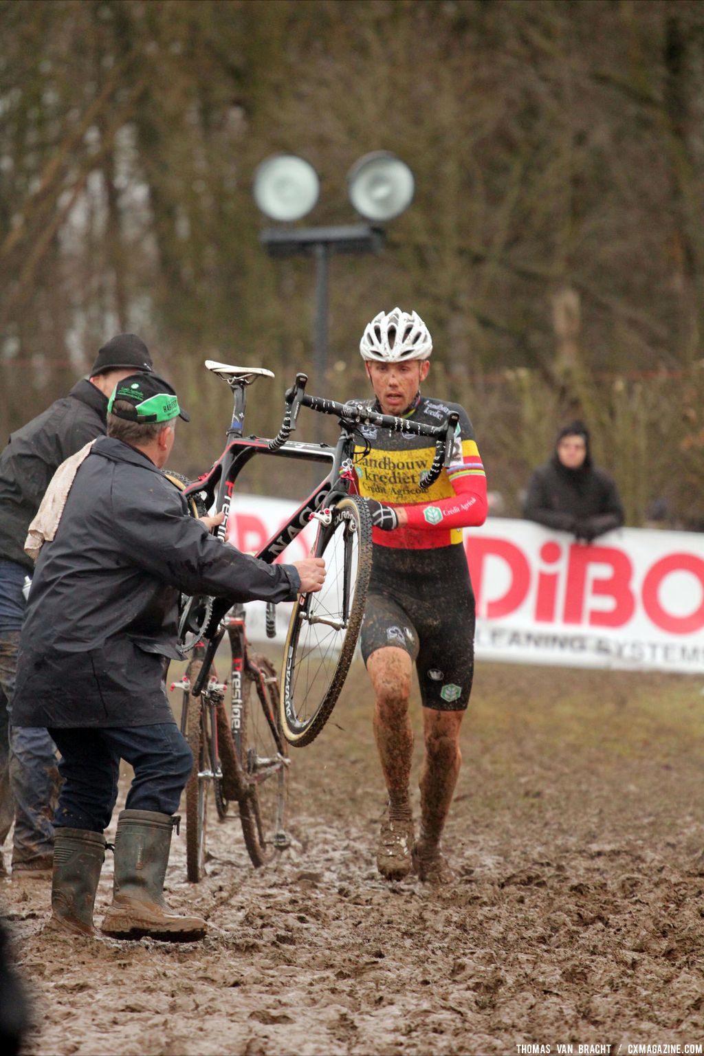 Elite men at Cauberg Cyclocross. © Thomas Van Bracht