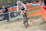 Lotte Eikelenboom at Cauberg Cyclocross. © Bart Hazen