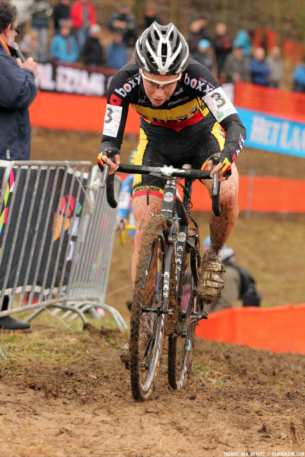 Elite women at Cauberg Cyclocross. © Thomas Van Bracht