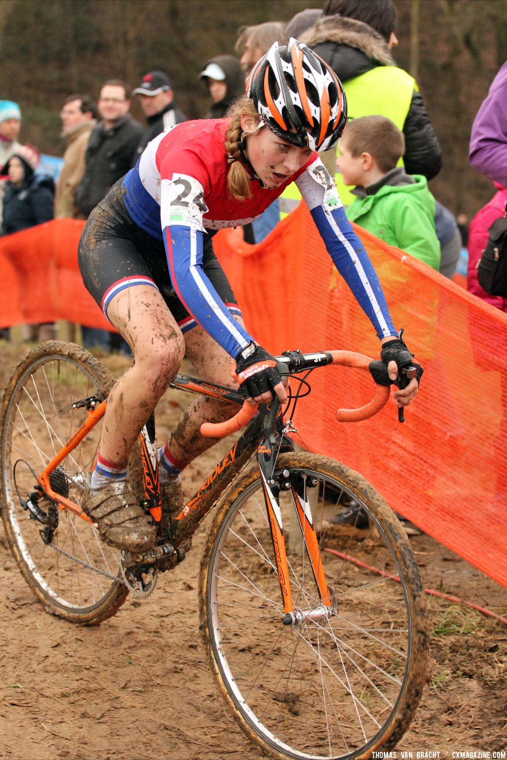 Elite women at Cauberg Cyclocross. © Thomas Van Bracht