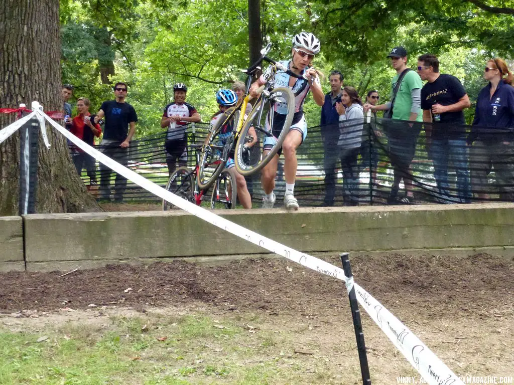 The natural barriers provided a challenge for all the racers, especially the shorter ones! © Vinny Agnello