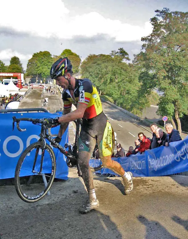 cv-sven-nys-namur.jpg