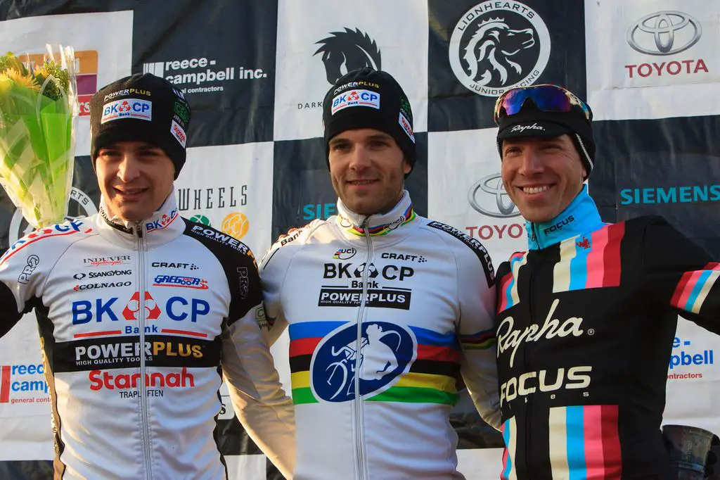 kings-cx-mens-podium-close-up-by-kent-baumgardt