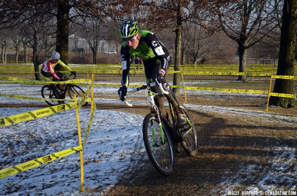 Trebon takes a slick corner fast at Cincinnati Kings International Cyclocross. © Cyclocross Magazine