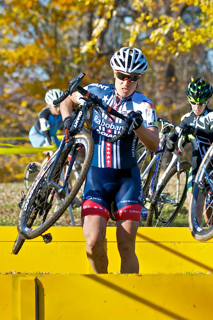 Katie Compton on the barriers. © Jeffrey Jakucyk