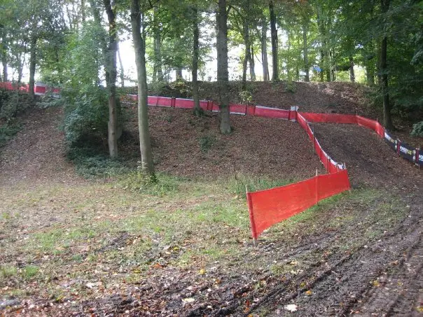 Citadelle de Namur GVA cyclocross race course preview. by Christine Vardaros