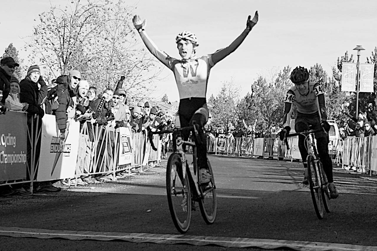 Zach McDonald from University of Washington took the Collegiate Men D1 Cyclocross National Championships.? Cyclocross Magazine