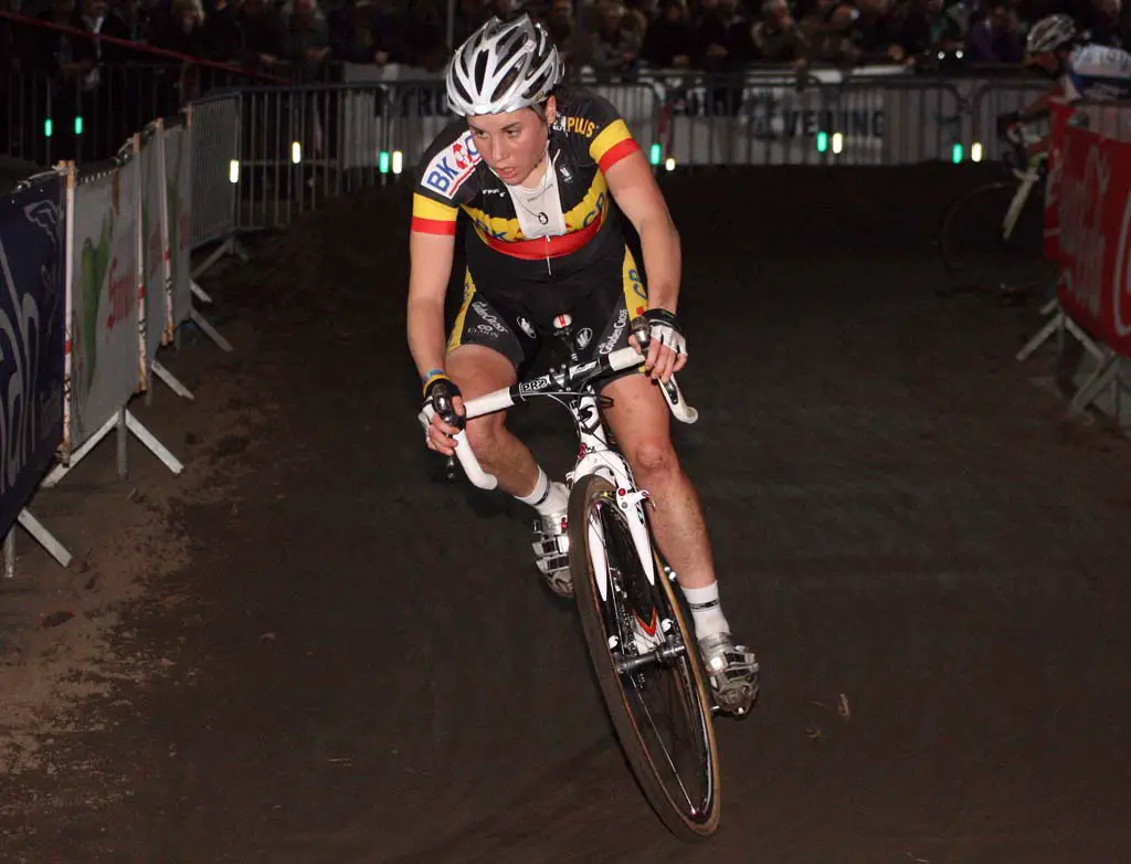 Sanne Cant makes her way through the course. ? Bart Hazen