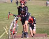 Jordan Cullen (Planet Bike) battles with Justin Rinehart at the Crosniacs Cup 2009. ? Steve Kotvis, f/go