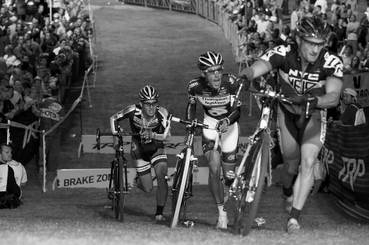 Lapped riders provided the biggest barrier on the course for the leaders, and proved disastrous for Christian Heule. ? Joe Sales