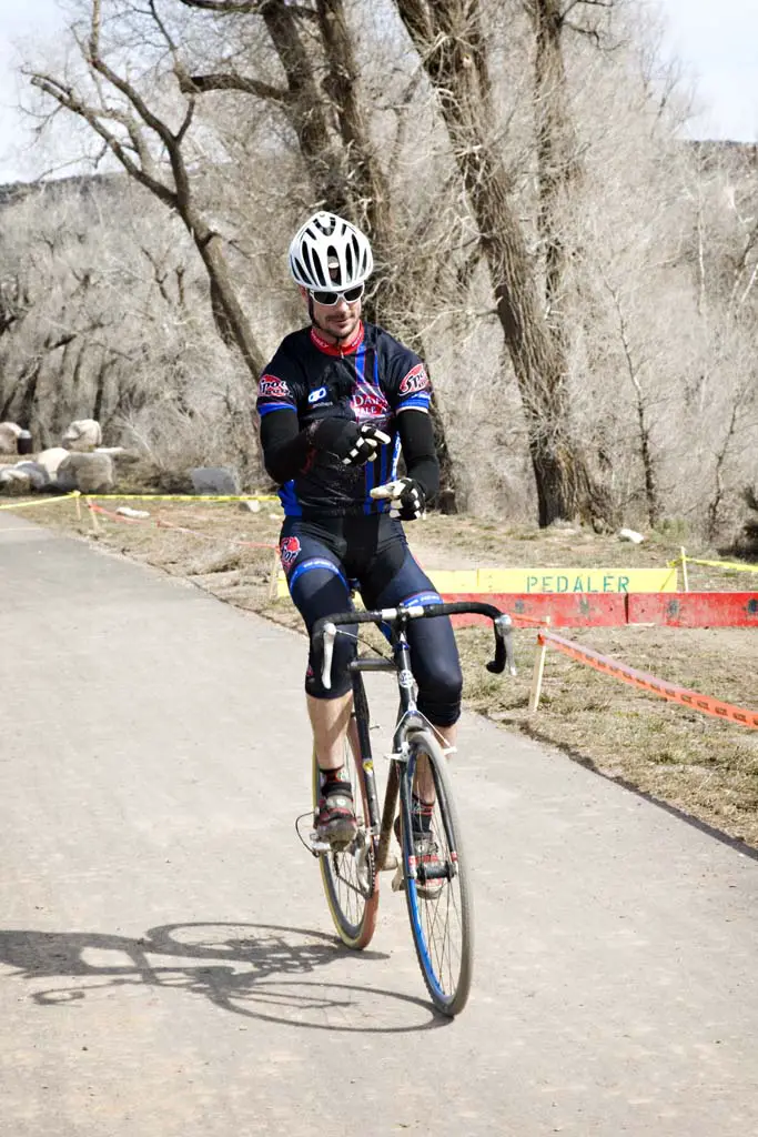 Dale\'s Pal Ale racer Chad Melis opens a cold one as he crosses the line for the win. by Devon Balet