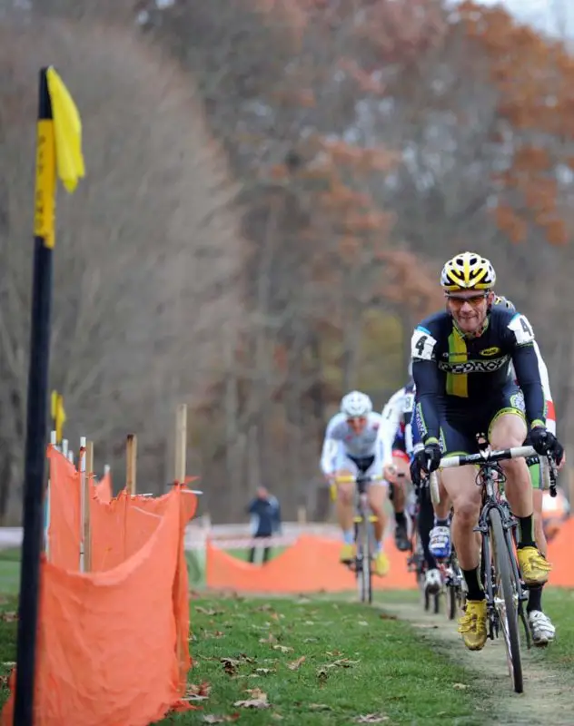 The early leading group, led by Dylan McNicholas (Pedro’s) © Natalia Boltukhova | Pedal Power Photography | 2010