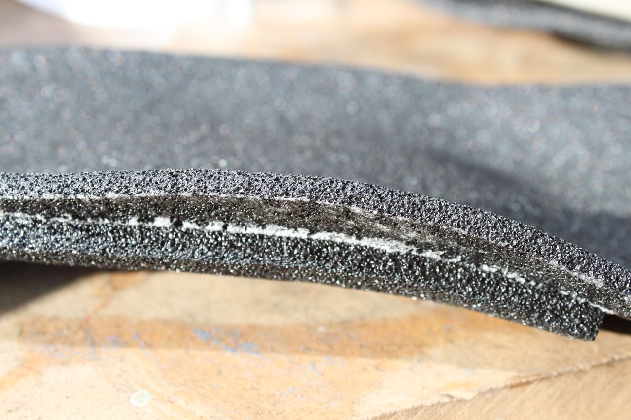 The moled sole is then built up with a supportive base. © Cycloc