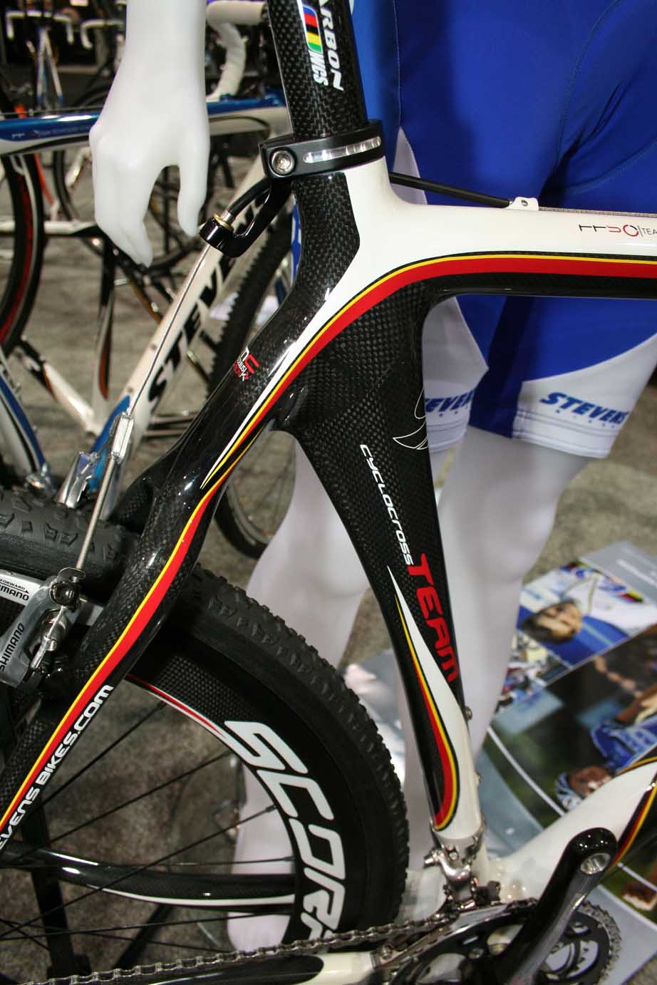 Stevems Carbon Team bike ridden by Neils Albert