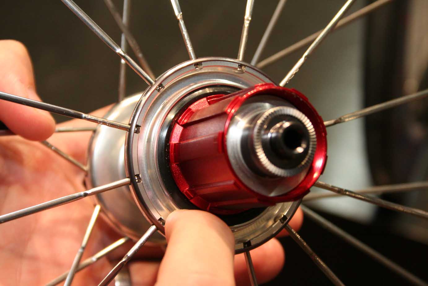 Zipp\'s new sealed hubs