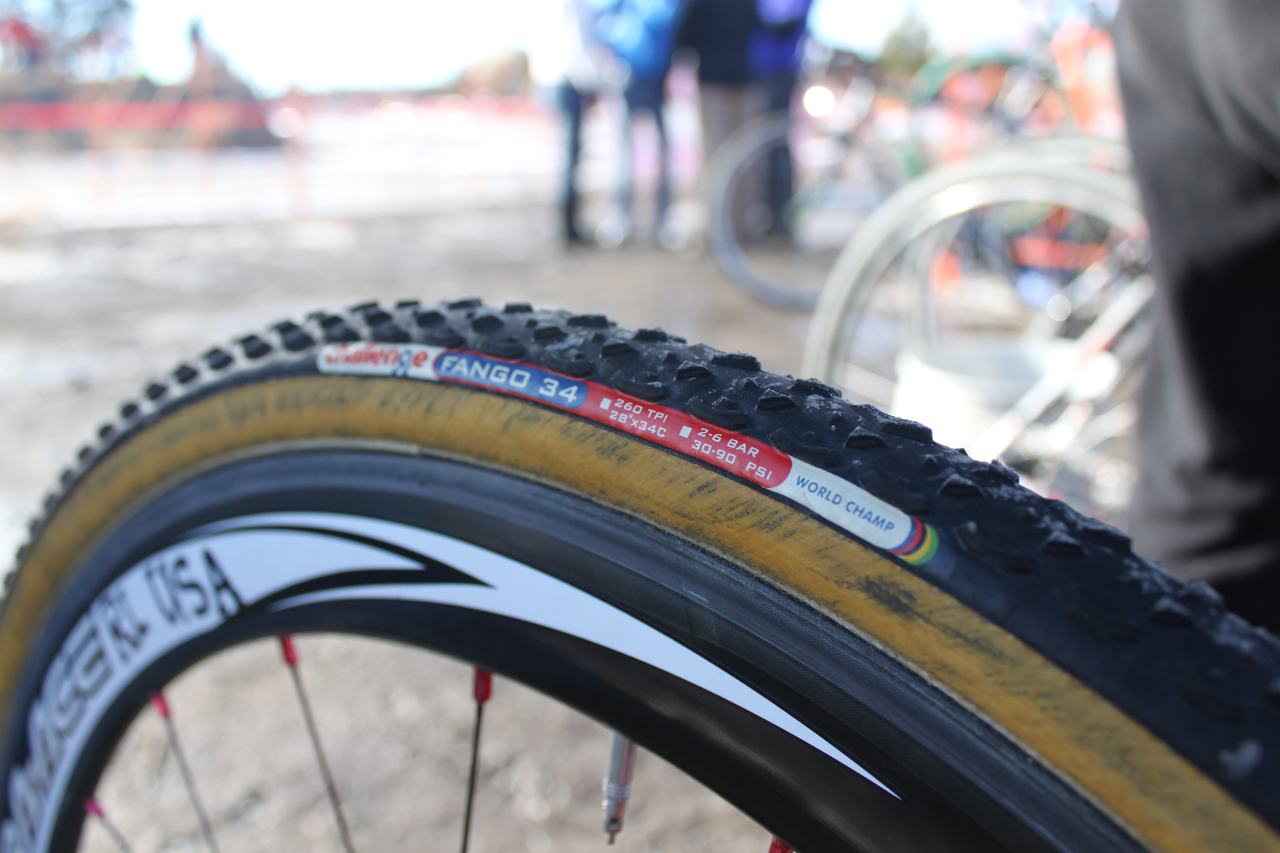 Redline's Kristi Berg had Challenge Fango 34s on her bike. ? Cyclocross Magazine