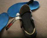 The fibrous insoles add polyethylene plastic that adds stiffness but still flexes ©Josh Liberles