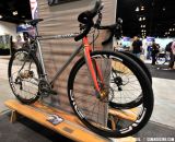 Cielo, with (as one would assume) Chris King components. NAHBS 2013 © Jesse Pisel