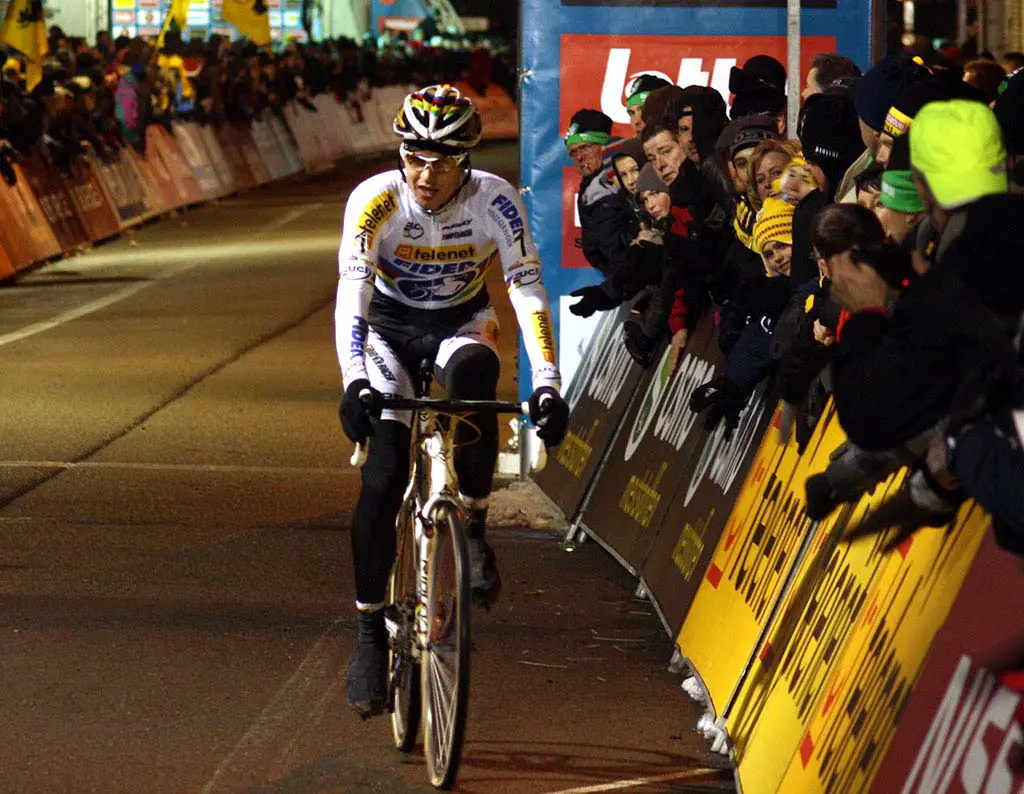 Stybar on his way to third place ©Dan Seaton