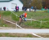 Spectators were chilly but excited to cheer. © Cyclocross Magazine