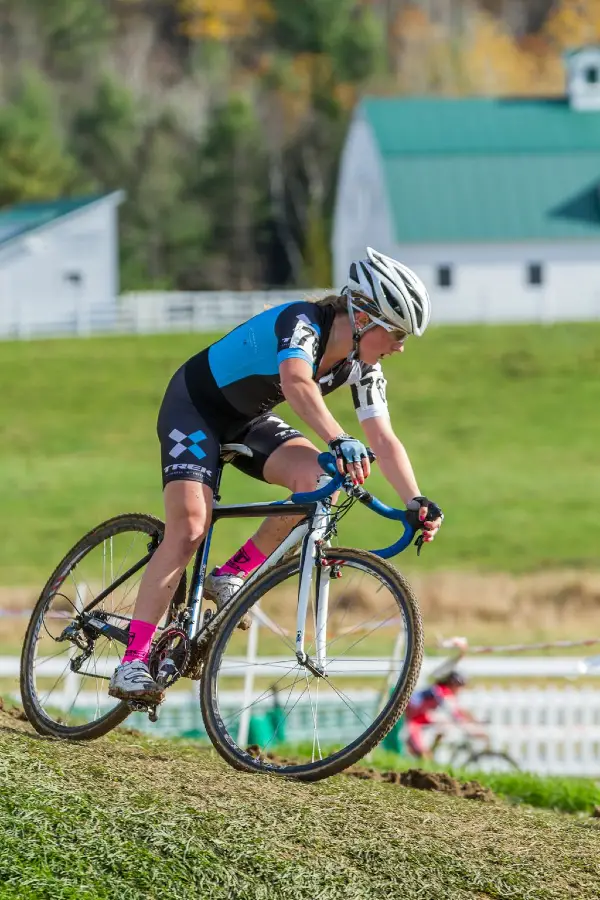 Ellen Noble on her way to her first UCI podium finish © Todd Prekaski