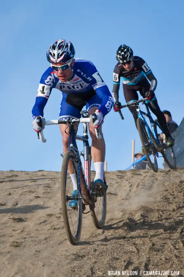 Johnatan Page (fuji / Spy Optics)leads Allen Krughoff (Raleigh / Clement).  Â© Brian Nelson