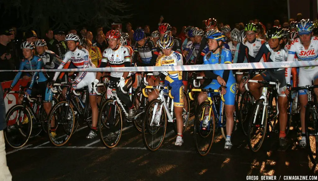 Day on the start line at Nacht Van Woerden. © Gregg Germer