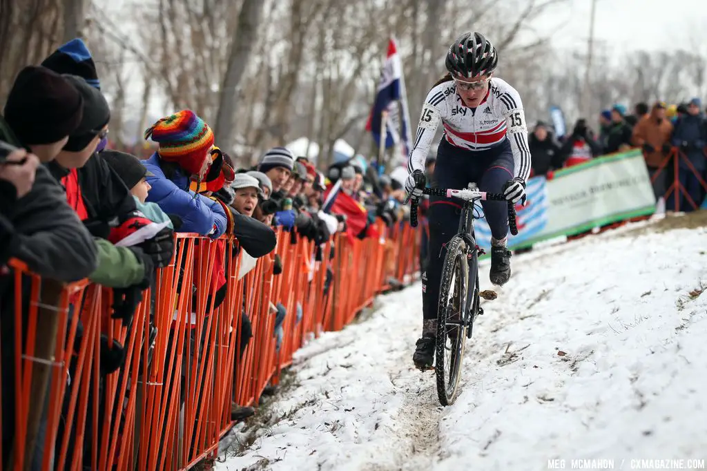 Gabby Day\'s crash at the start left her hurting but she kept pushing in the Elite Women World Championships of Cyclocross 2013 © Meg McMahon