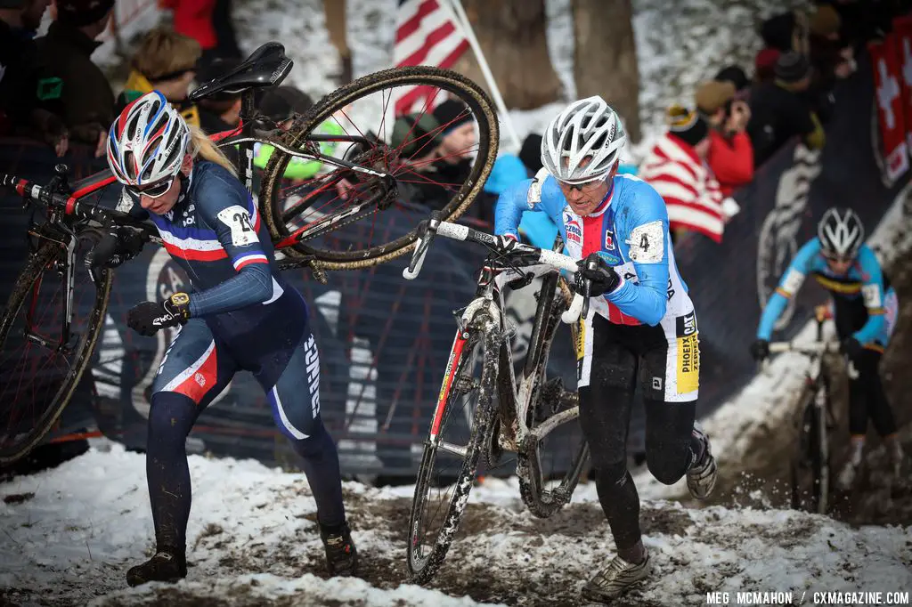 Nash goes for the pass in the Elite Women World Championships of Cyclocross 2013 © Meg McMahon