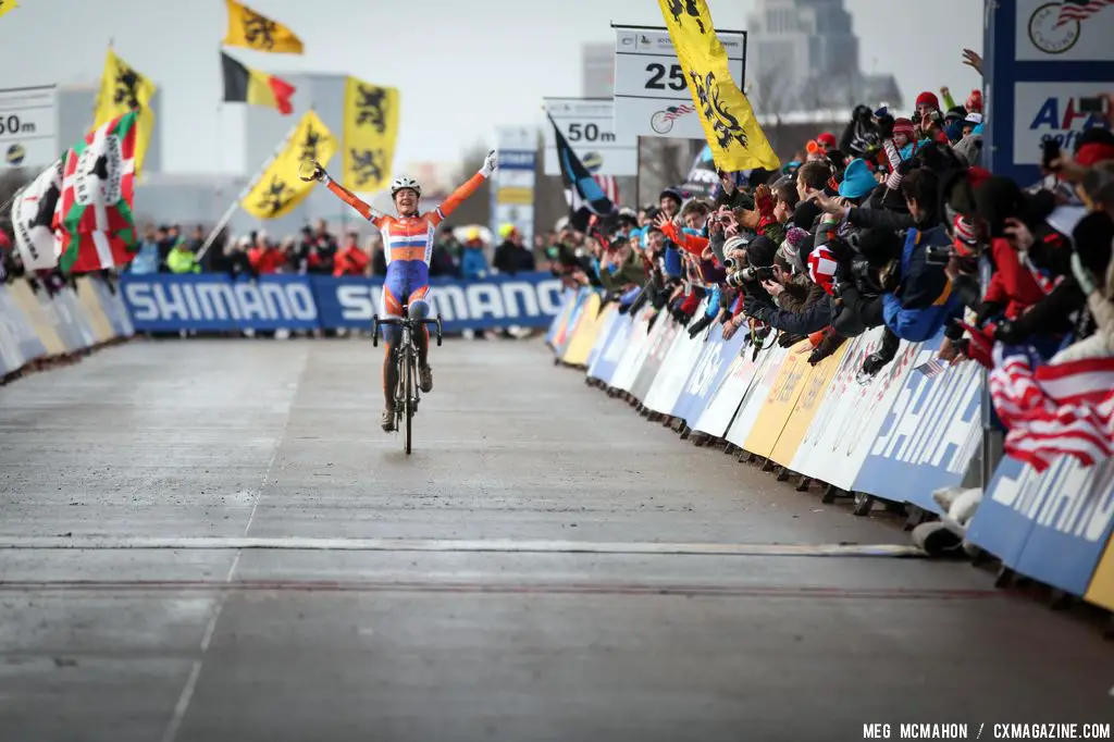 Vos takes the win with a huge margin in the Elite Women World Championships of Cyclocross 2013 © Meg McMahon