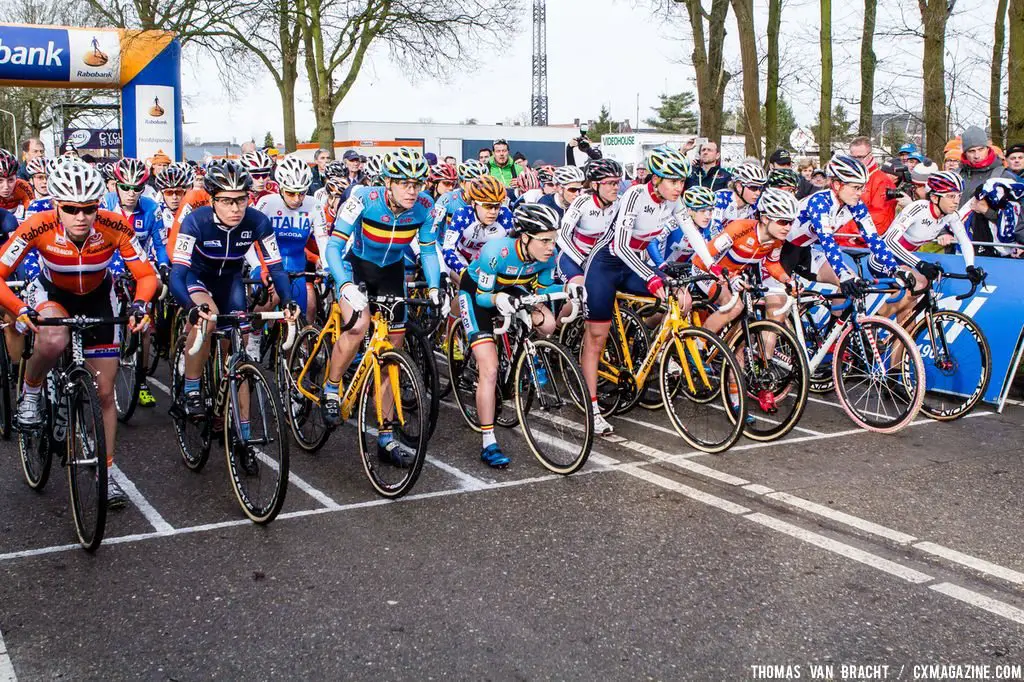 The women\'s start, game faces on at Elite Women UCI Cyclocross World Championships. © Thomas Van Bracht