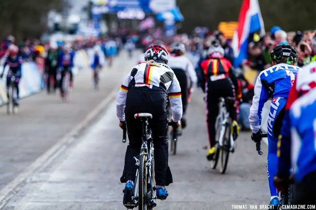 Heading to the start at Elite Women UCI Cyclocross World Championships. © Thomas Van Bracht