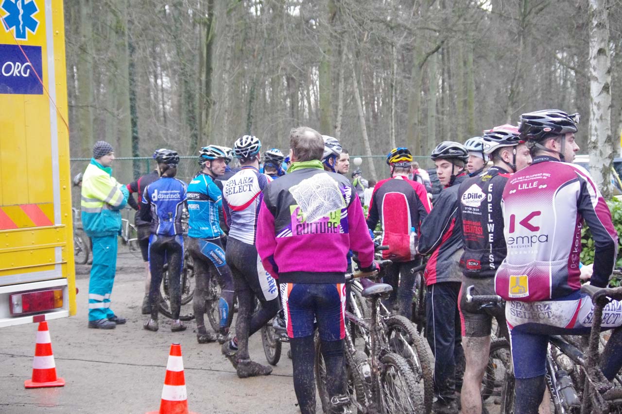 The bike wash line shows the variety of riders at the event. ? Jonas Bruffaerts