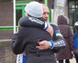 Christine hugging five-time World Champ Roland Liboton. ? Jonas Bruffaerts