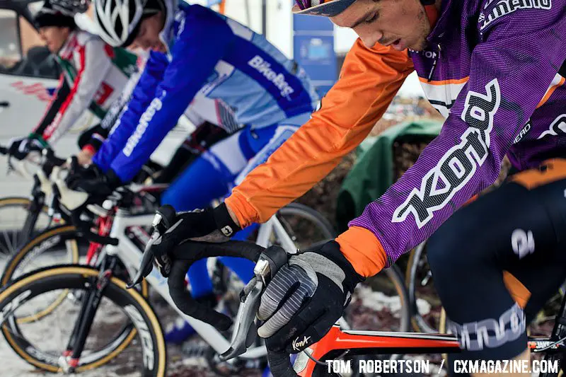 Babcock warms up before the Elite race. © Tom Robertson