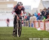 Steve Fisher on the bumps. © Tom Robertson