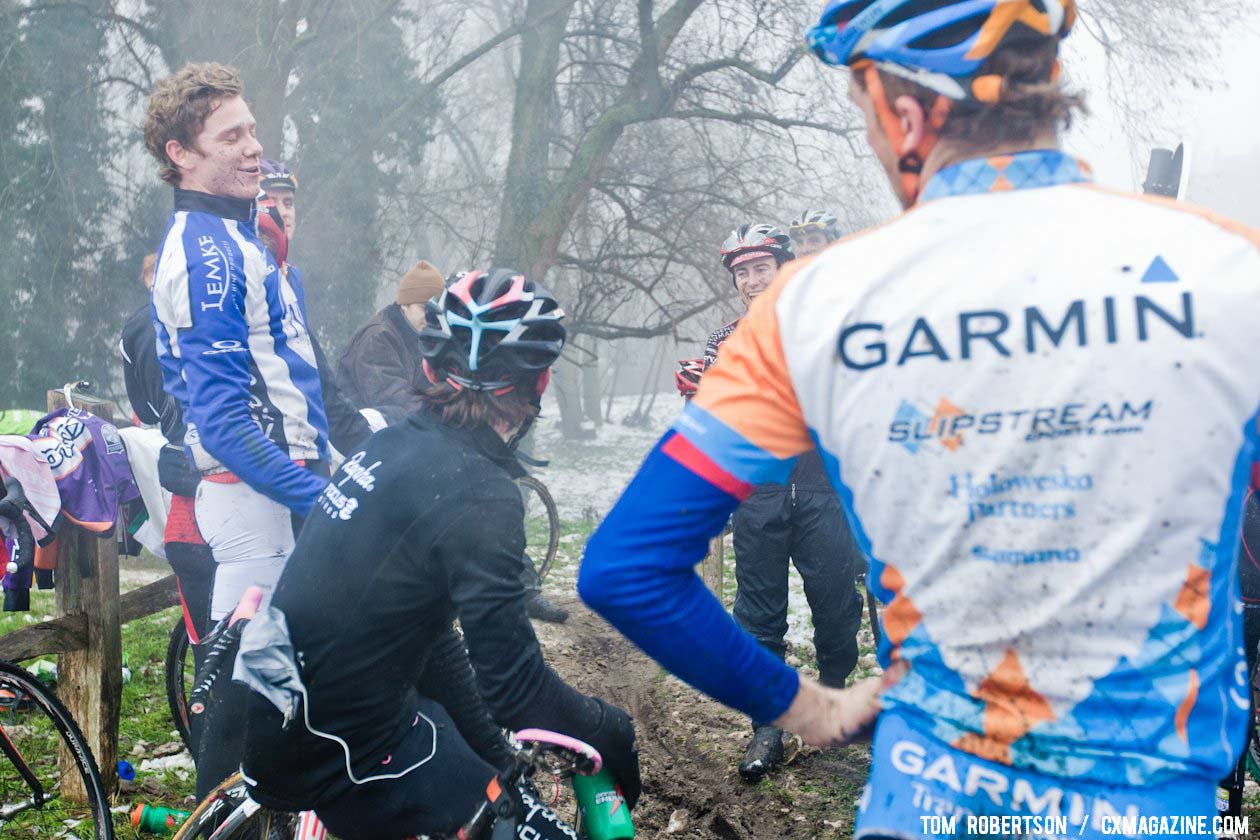 Riders talking about the race afterwards. © Tom Robertson