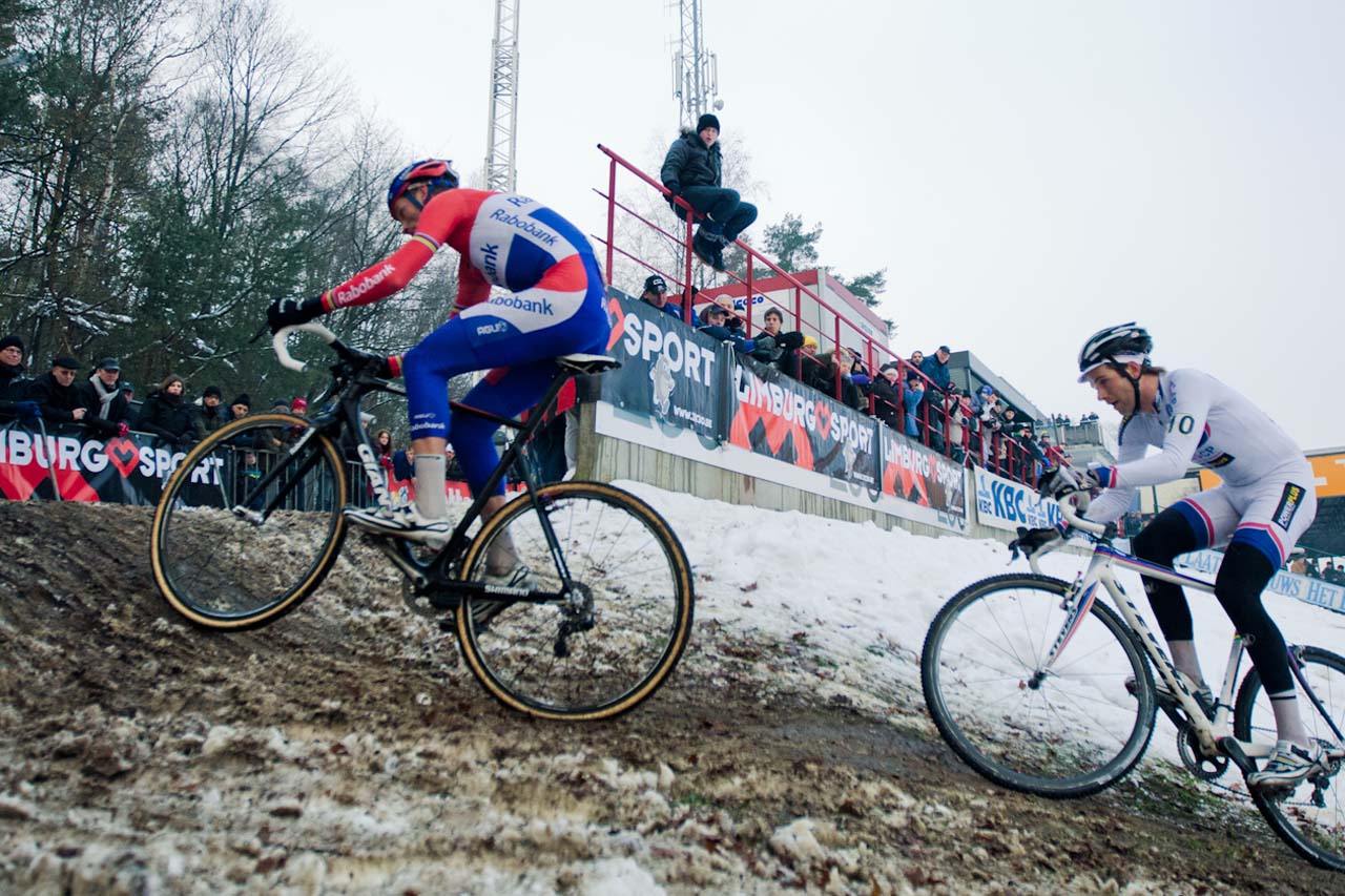 Lars Boom and Niels Albert spent the day off the front